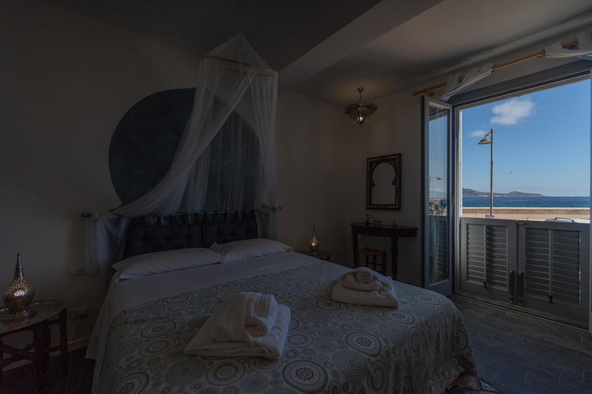 Hotel Ajamola Favignana Exterior foto